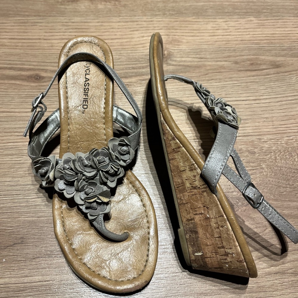 Classified Gray Floral Wedge Sandals